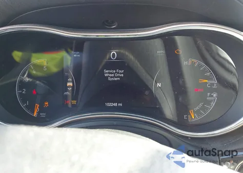 2014 Jeep Grand Cherokee Overland z USA, uszkodzony, nr VIN 1C4RJFCM7EC299949